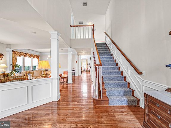 5th image of 431 Larkspur Dr