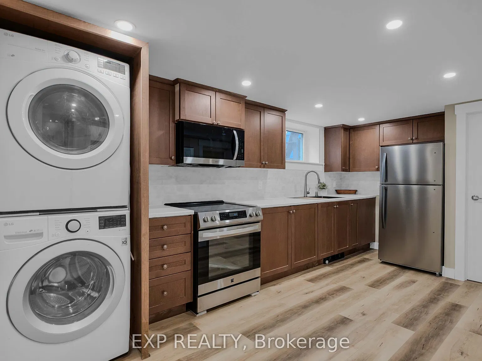 2 bed, $2,000 — Photo 4