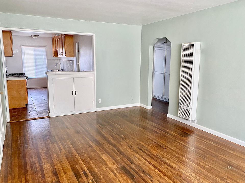 1st image of 3600 W 60th St #2