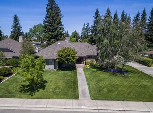 10319 Saint Andrews Dr, Oakdale, CA 95361