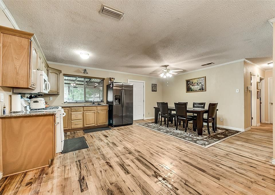 1st image of 1109 Greencove Dr