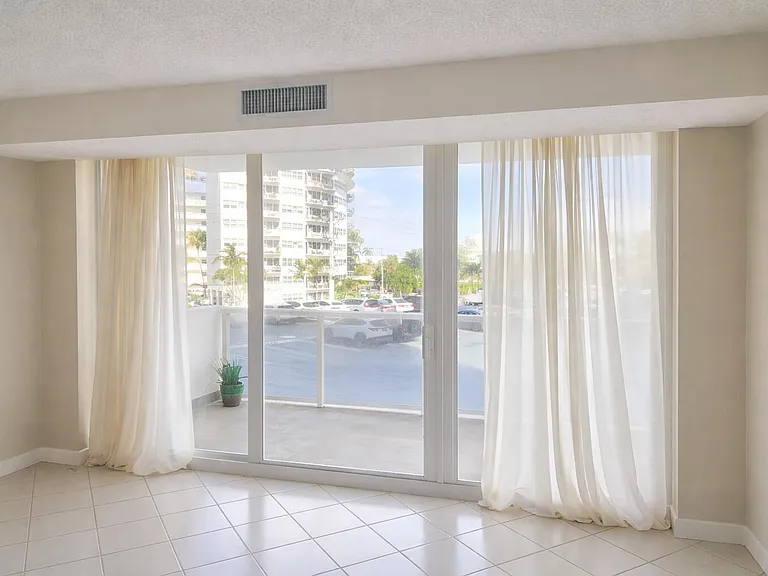 2701 N Ocean Blvd #2B — Photo 38