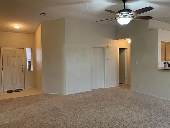 5th image of 4166 S Jasmine Ave