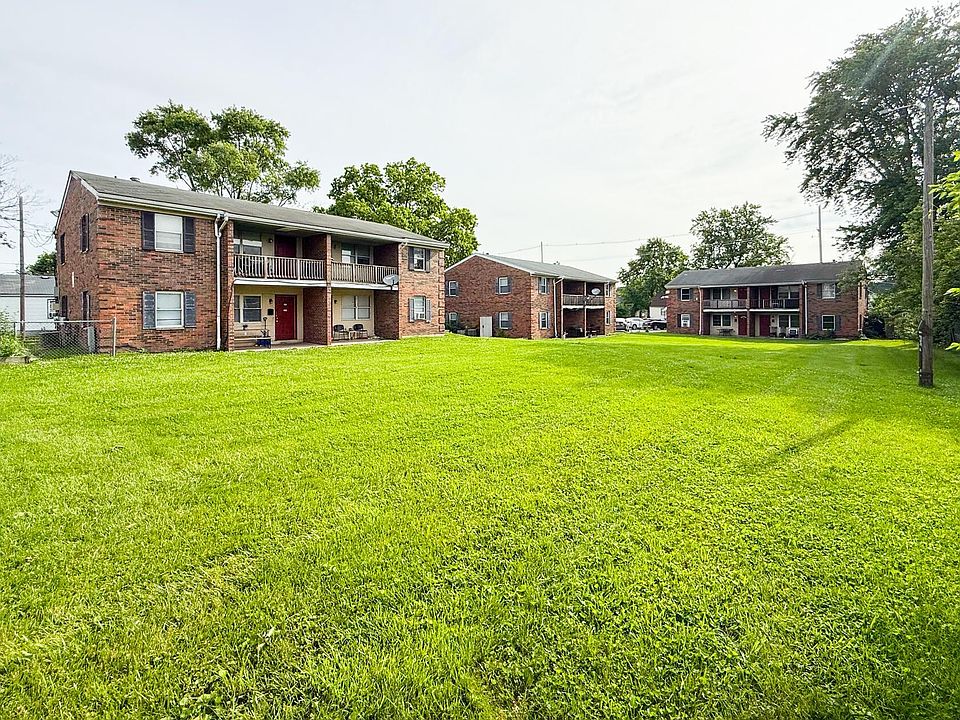 1st image of 565 Ryan Ave