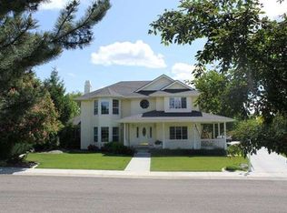 2613 E Greystone Ct, Eagle, ID 83616