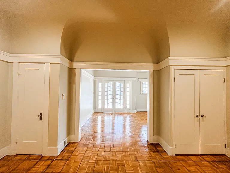 Entry way/Living Area