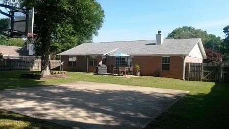 2nd image of 5036 Potomac Dr