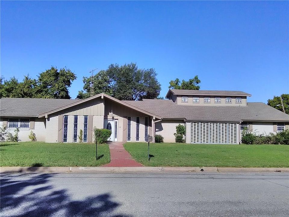 1st image of 2608 Utilis St