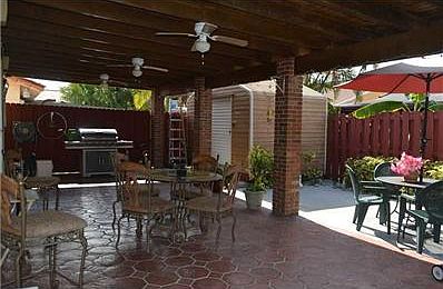 5th image of 10209 NW 125th St