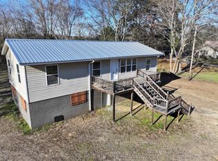 275 Black Creek Rd, Columbus, MS 39705