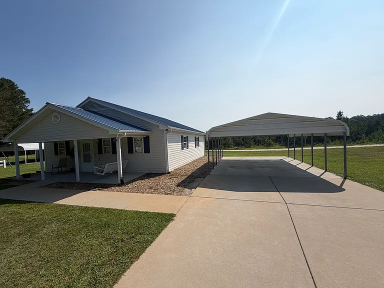 4866 Benson Hardee Rd — Photo 3