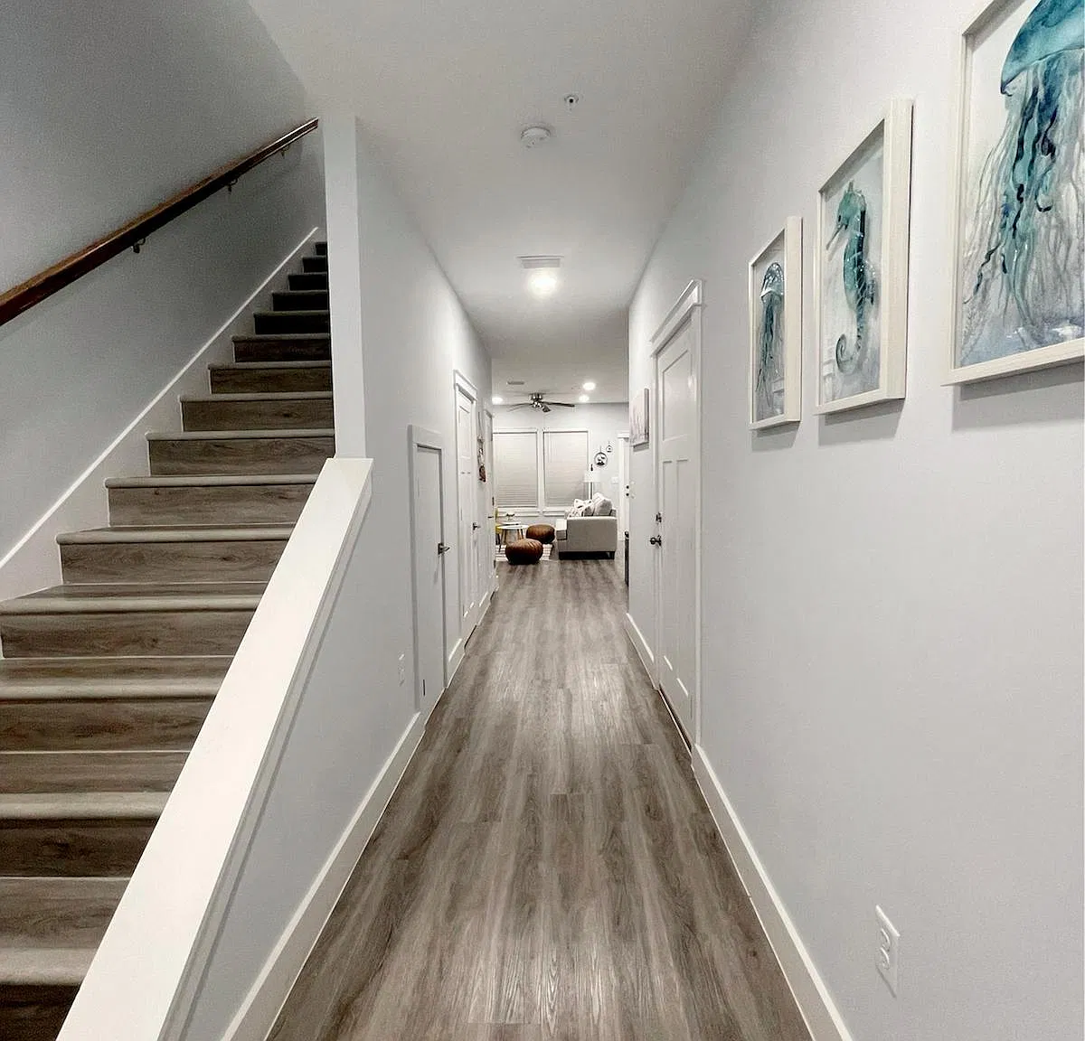 3 bed, 2.5 bath, 1420 sqft, $2,299 — Photo 2