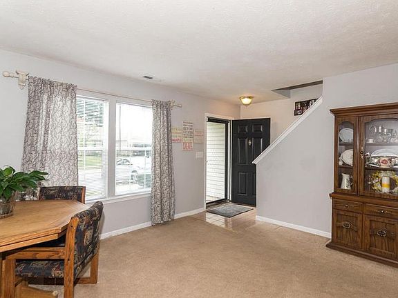5th image of 12218 Bearsdale Dr