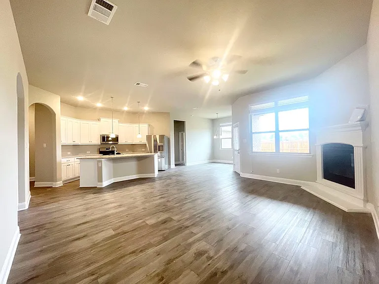 3002 Pronghorn Dr — Photo 4