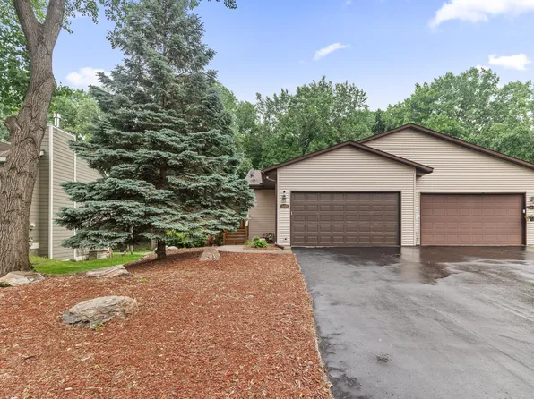 3695 Lyric Ave, Wayzata, MN 55391
