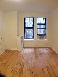 Rented by Roberto Guilbet, LREB