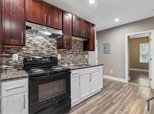 1241 Raum St NE APT 4, Washington, DC 20002
