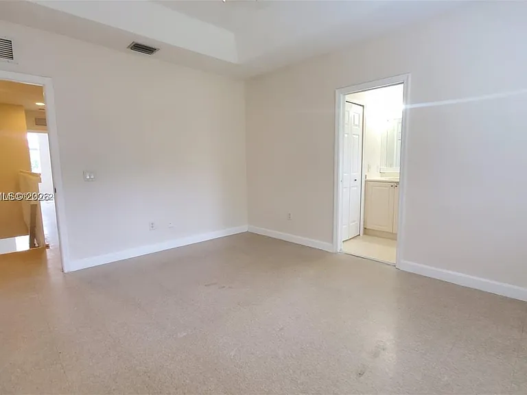 3976 SW 157th Ave #219 — Photo 12
