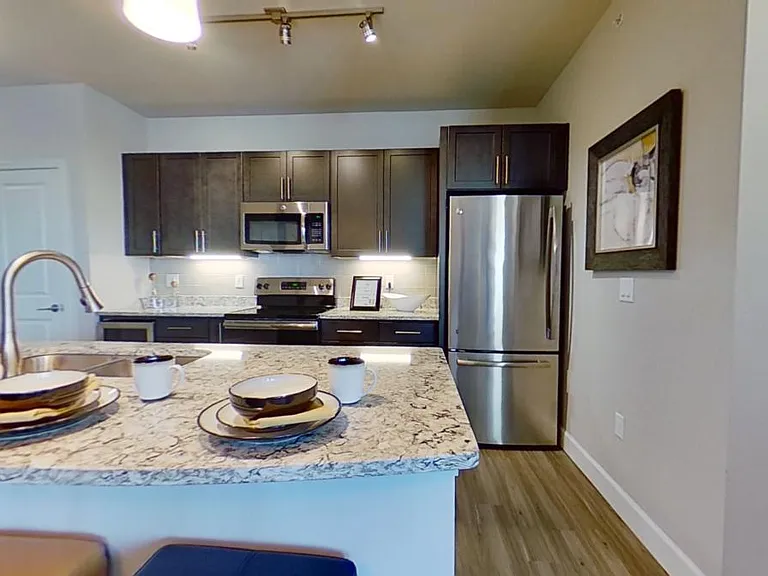 The Vue at Creve Coeur Apartments — Photo 62