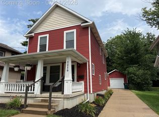1016 N Jenison Ave, Lansing, MI 48915