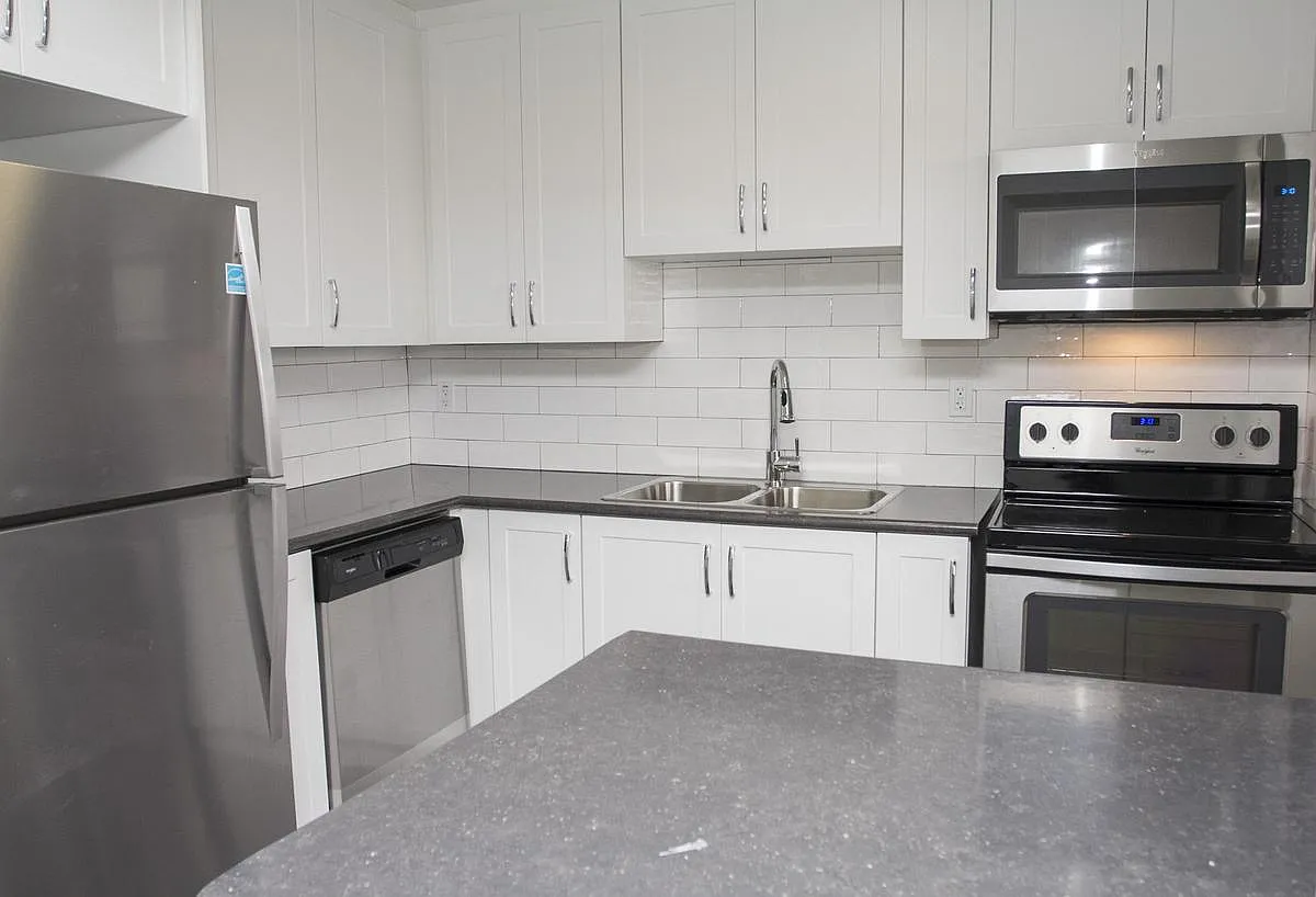 2185 Sheridan Park Dr — Photo 4