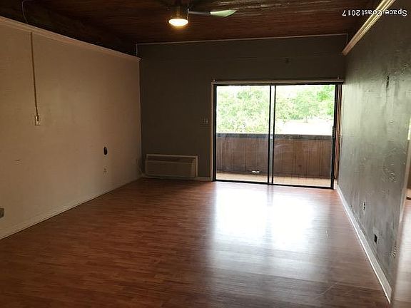 2nd image of 2180 Country Club Dr APT 203