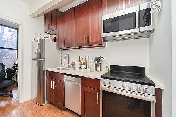 Rented by Living New York | media 12