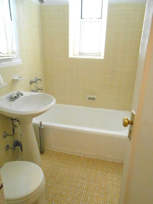 2nd image of 14325 84th Dr APT 4D
