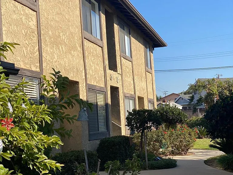 790 Juanita Ave #A — Photo 3