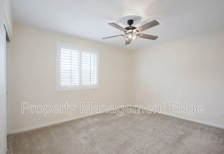 30205 Chamonix Cir — Photo 12