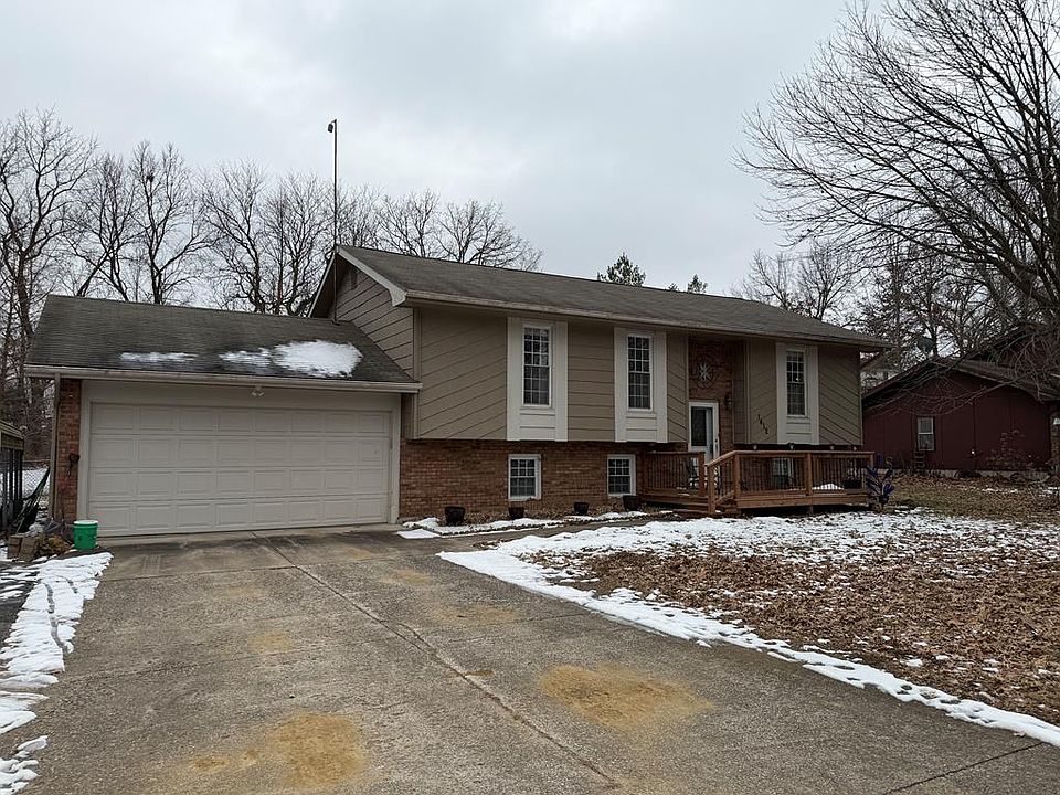1st image of 1412 E Meadow Ln