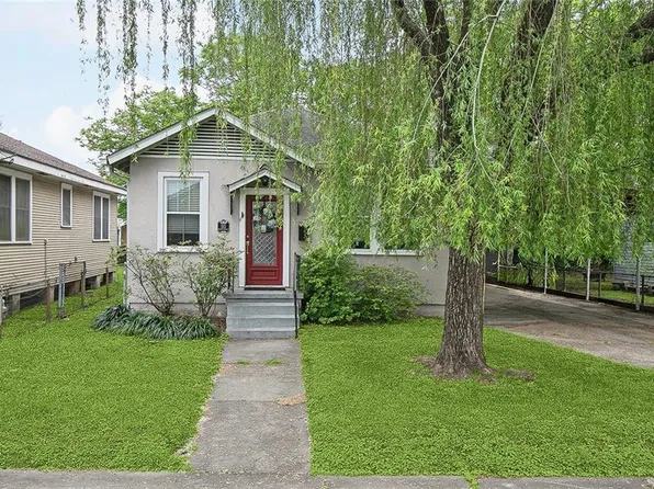 513 Brown Ave, Harvey, LA 70058