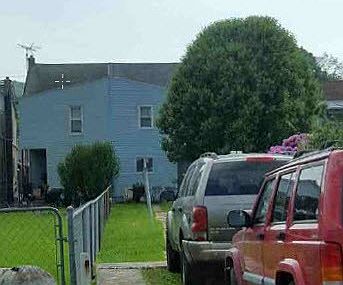 2nd image of 40 Spring St