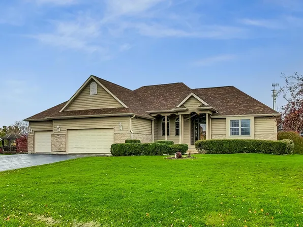 5307 Autumn Way, Johnsburg, IL 60051