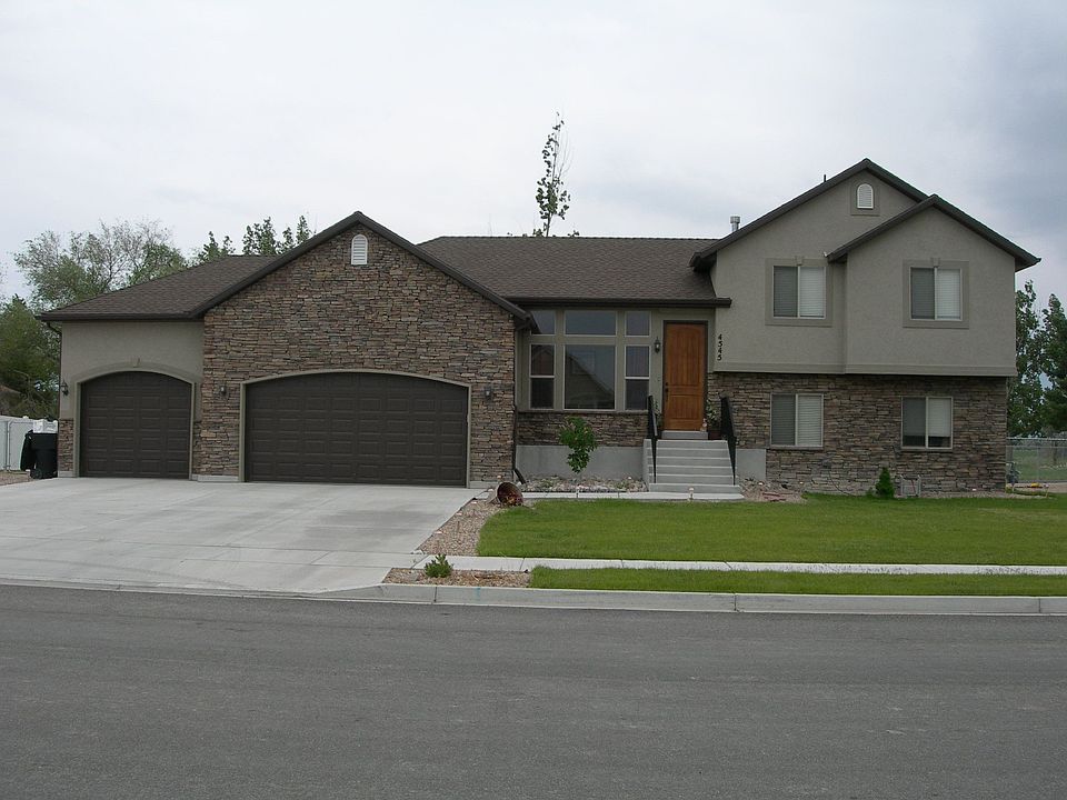 2nd image of 4545 W 1650 N