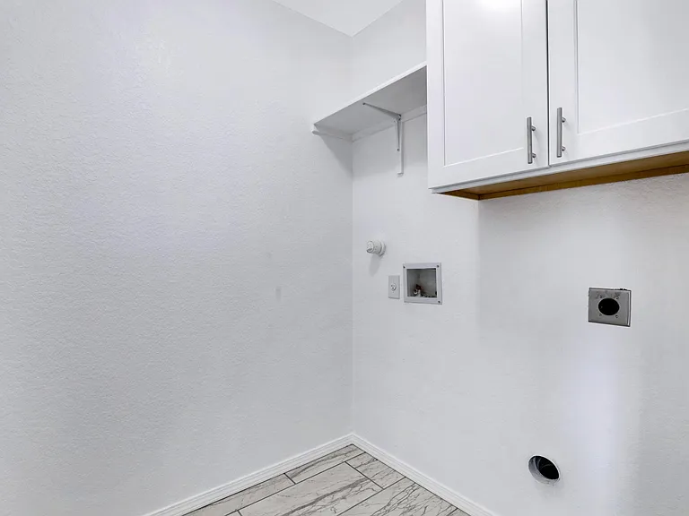 874 E Sunshine Dr #102 — Photo 20