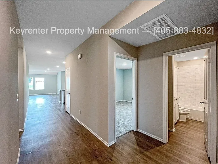 1308 Sunstone St — Photo 10