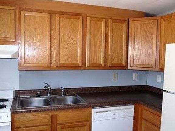 4th image of 704 W Western Ave #232