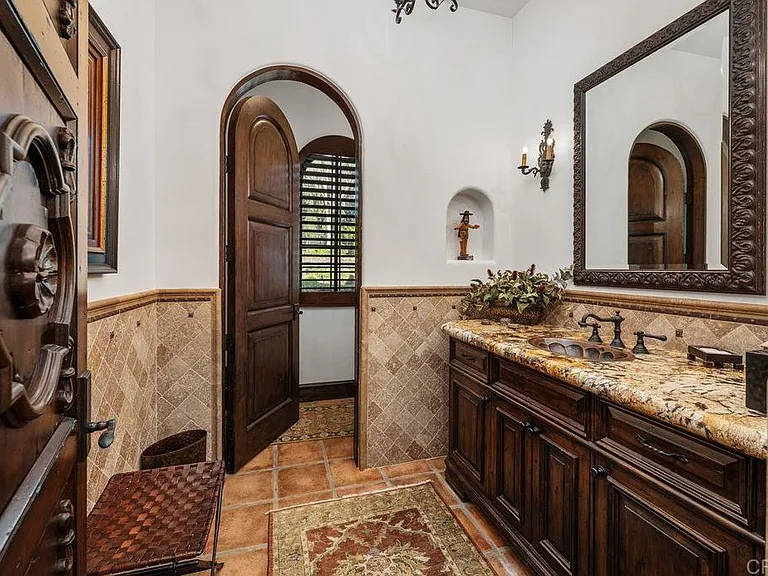 6870 La Valle Plateada — Photo 20