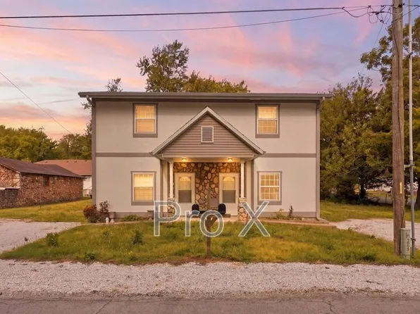 1003 Orchard St #1001, Carthage, MO 64836