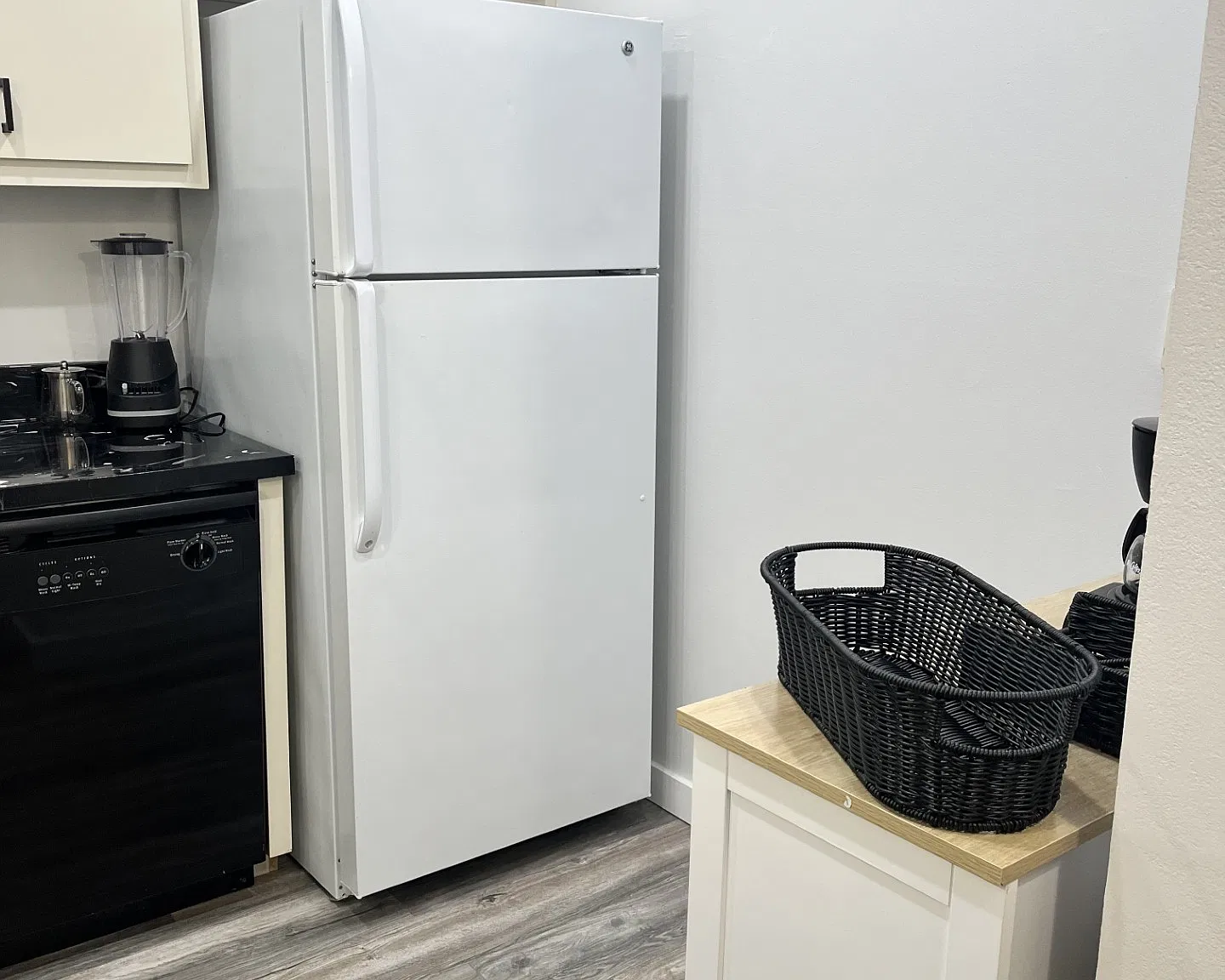 1 bed, 685 sqft, $2,100 — Photo 4