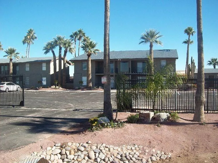 15551 S Sunland Gin Rd — Photo 1