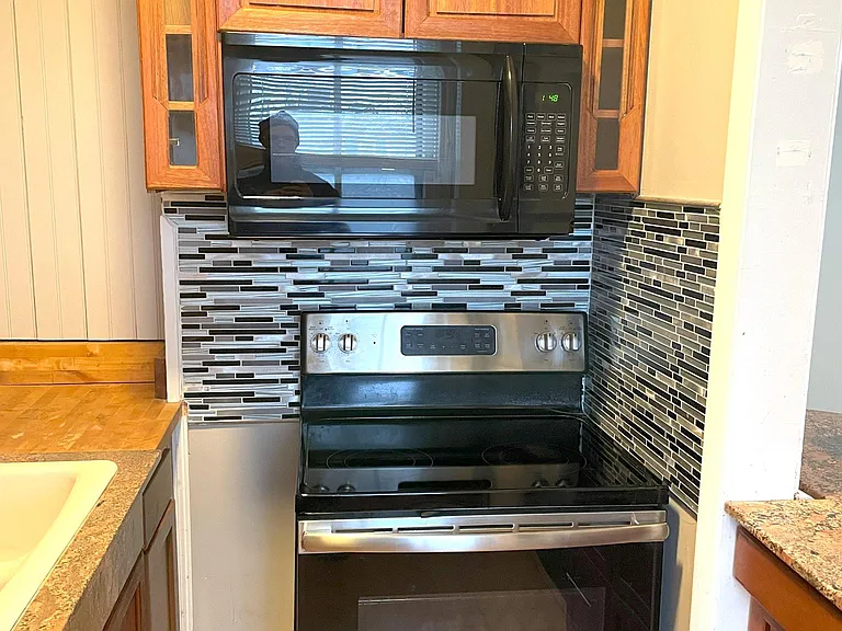 531 W Portland Ave #2 — Photo 17