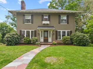 35 Woodcliff Rd, Newton, MA 02461