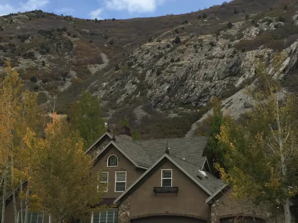 4227 E Wildcreek Rd, Sandy, UT 84092