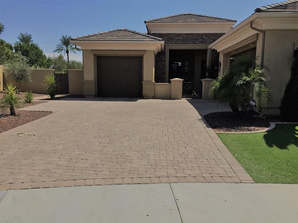 1st image of 159 W Tonto Dr