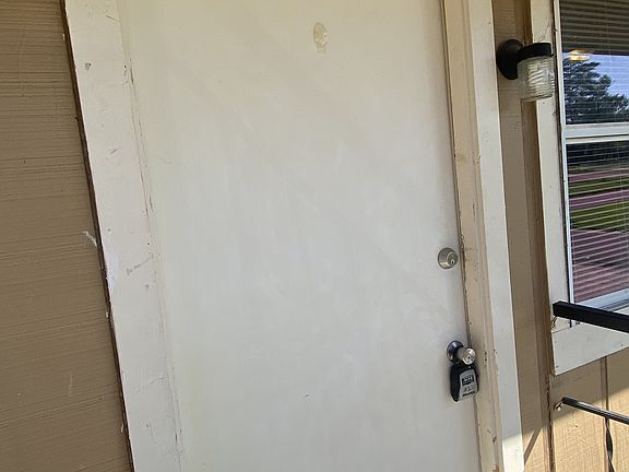 2nd image of 1301 Pine St APT 2