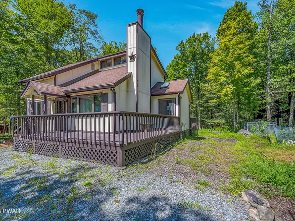 10 Ridgewood Cir, Lake Ariel, PA 18436