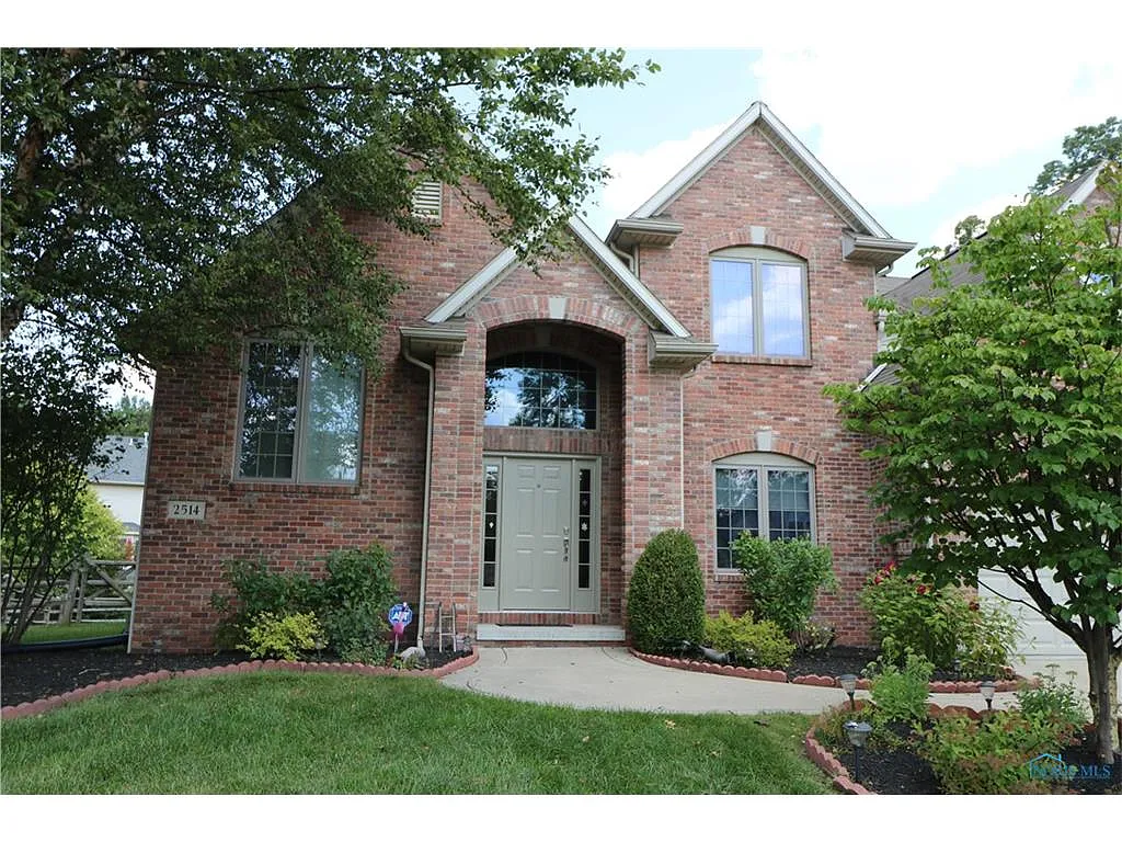 2514 Spruce Loop Rd photo 1