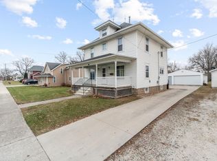 411 W 3rd St, Sumner, IA 50674